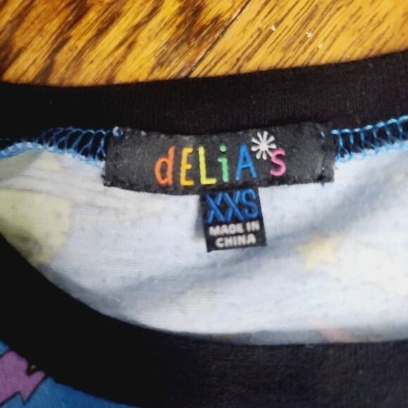 Dolls Kill Delia's New World Alien Print Contrast Trim Top & Jogger - Picture 3 of 15